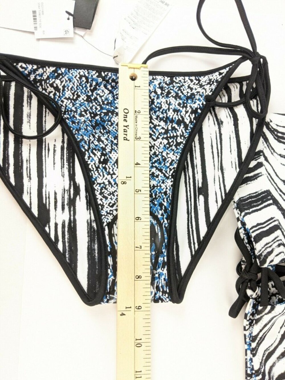 Volcom Womens Bikini Size M 2 Pc Black Blue Stay Tuned Tie Reversible New w tags - Picture 6 of 9